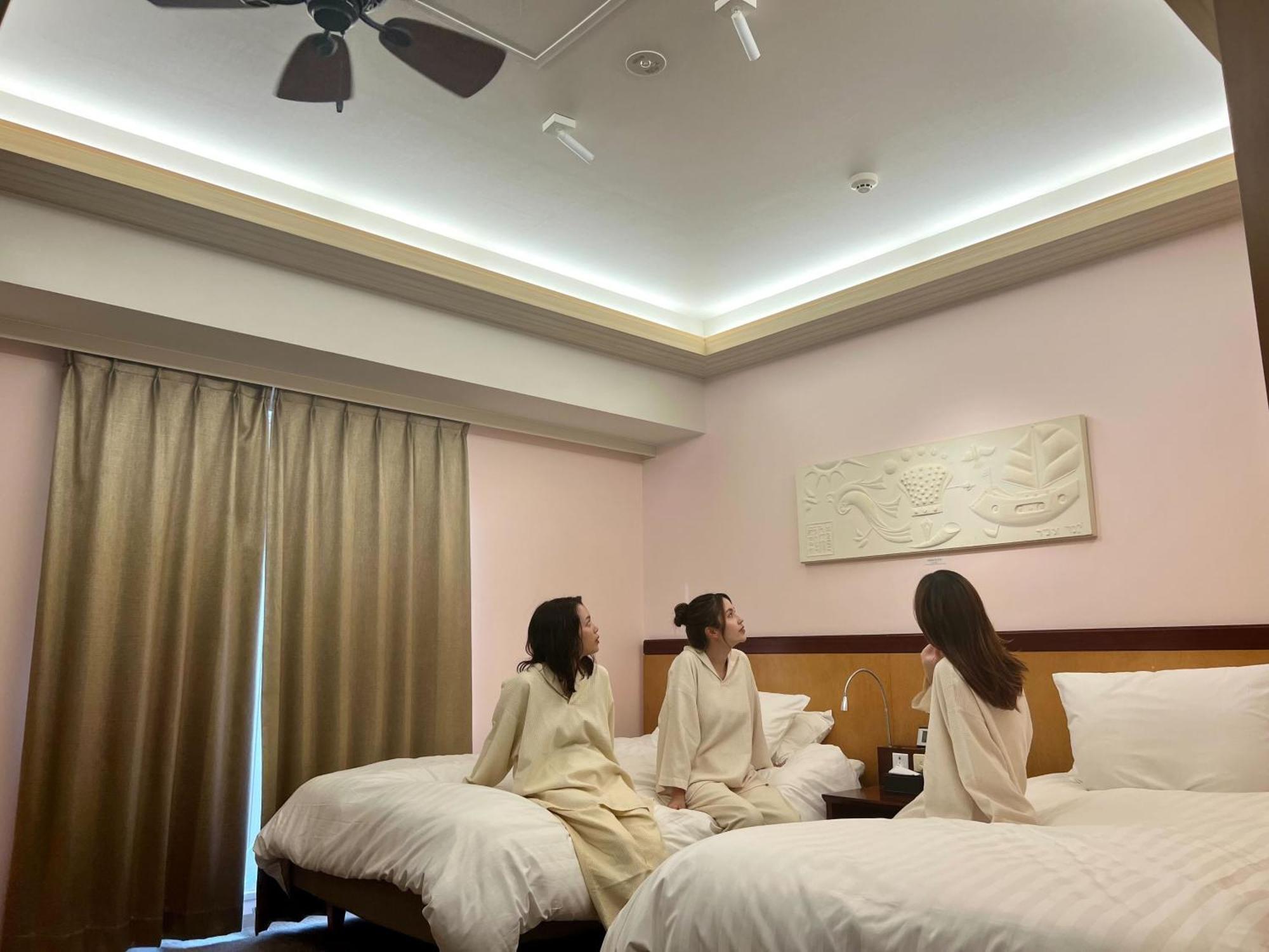 Hotel Palm Royal Naha Kokusai Street Экстерьер фото